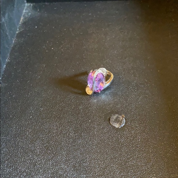 Ring - Picture 3 of 3